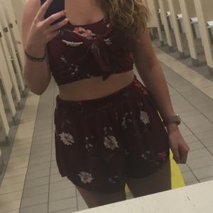 Maroon 2 piece floral outfit